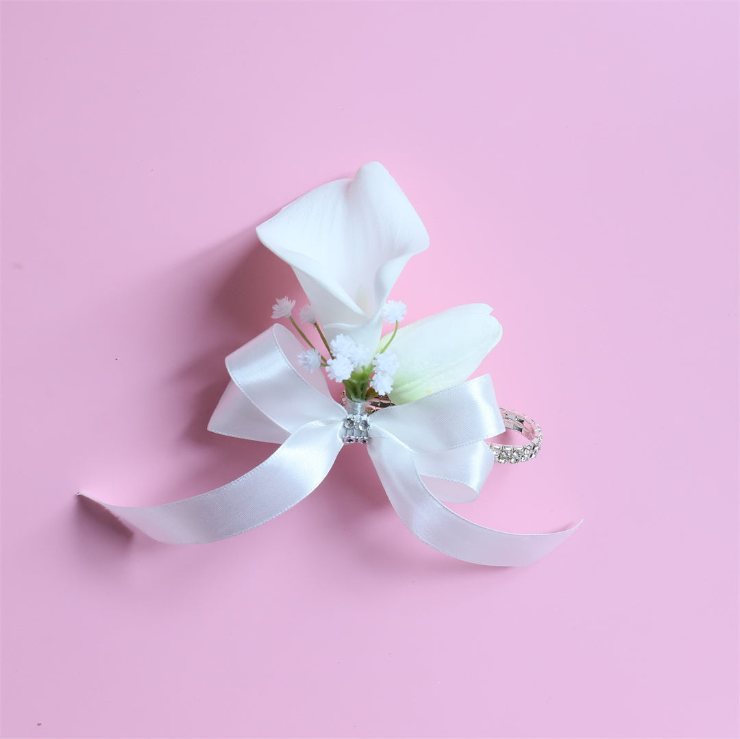 White Bridal Bouquet Bridesmaids Boutonniere Corsage