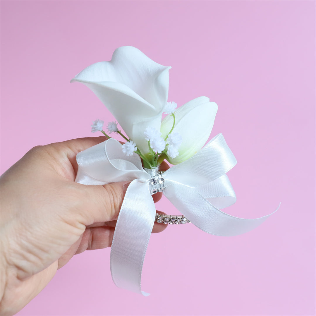 White Bridal Bouquet Bridesmaids Boutonniere Corsage