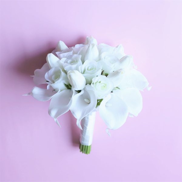 White Bridal Bouquet Bridesmaids Boutonniere Corsage